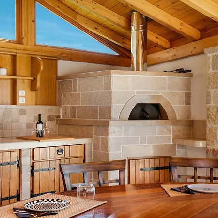 Luxurious Retreat In Jesenice Villa Jesenice (Split-Dalmatia)